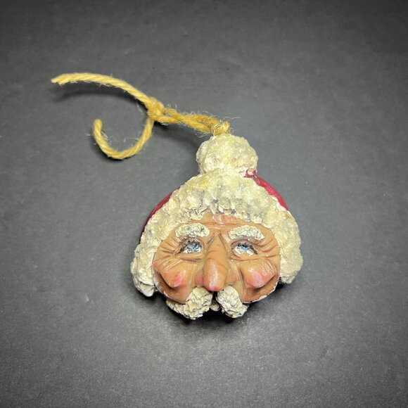 Vintage 1998 Signed Handcrafted Resin Real Nautical Shell Christmas Ornament - Picture 1 of 8